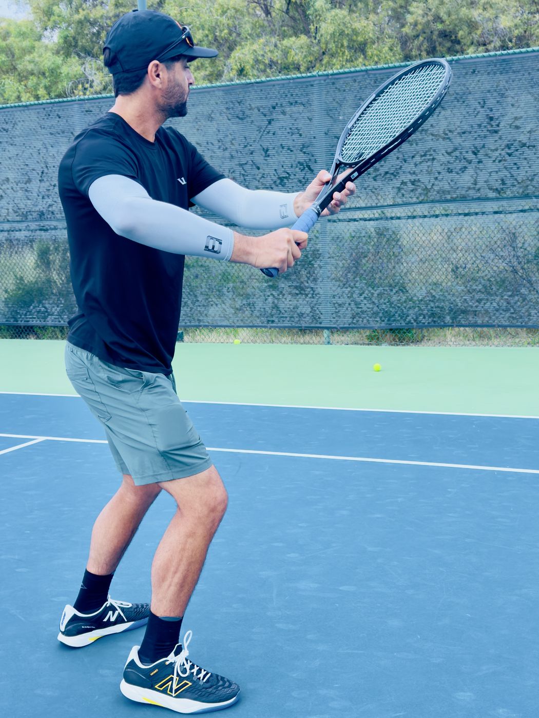 Kayvon Karimi playing